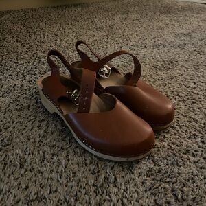 MIA Sofia Clogs